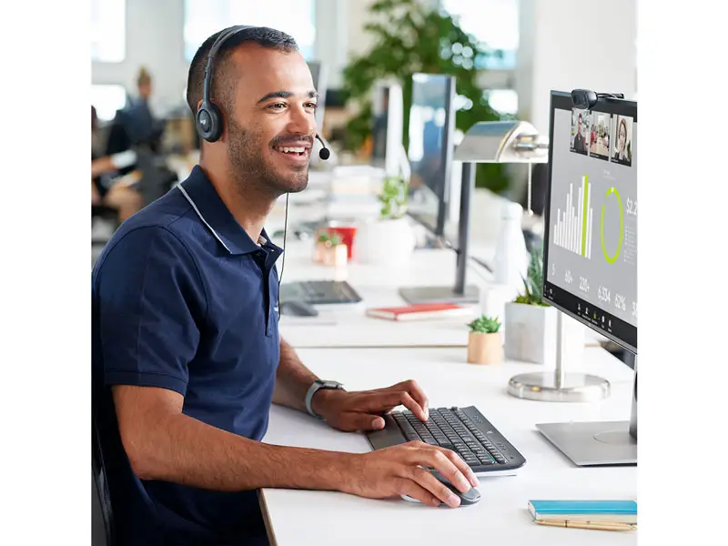 Auricular Logitech H111 3.5 mm - Imagen 2