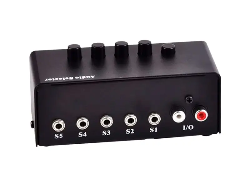 Conmutador de Audio Genius Switching Box para 5 Parlantes