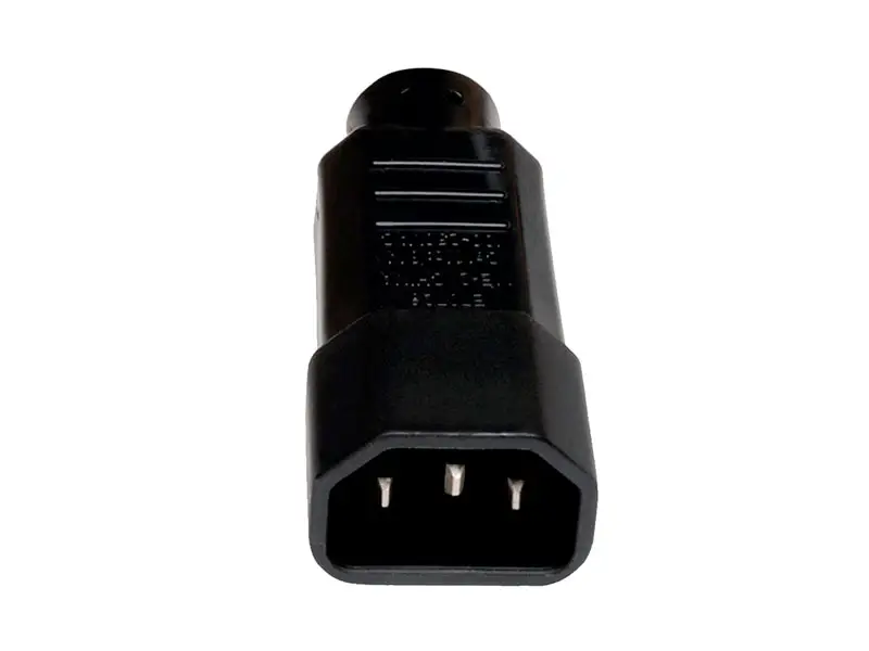 Adaptador NEMA APC DE C13 A NEMA 5-15P