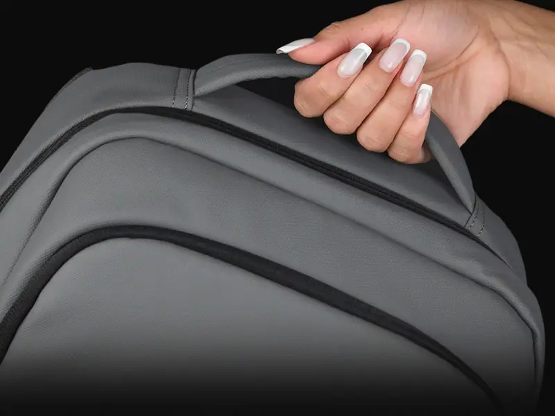 Mochila Klip Xtreme ExecBack para Laptop 15.6″ (KNB-896GR) Black - Imagen 3